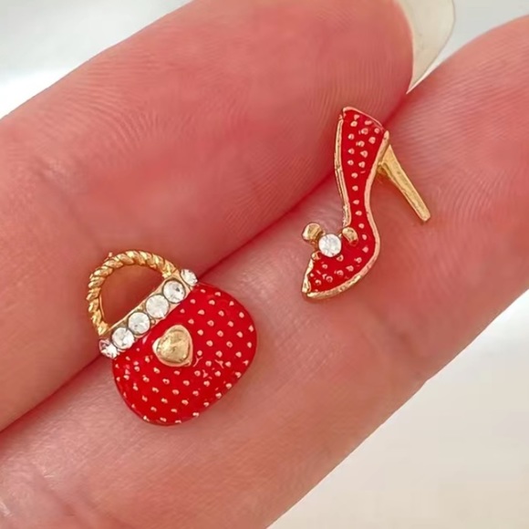 NWT - Women’s Shiny Rhinestone 14k Gold Plated Earrings (Red Color / One Size) - Picture 3 of 5